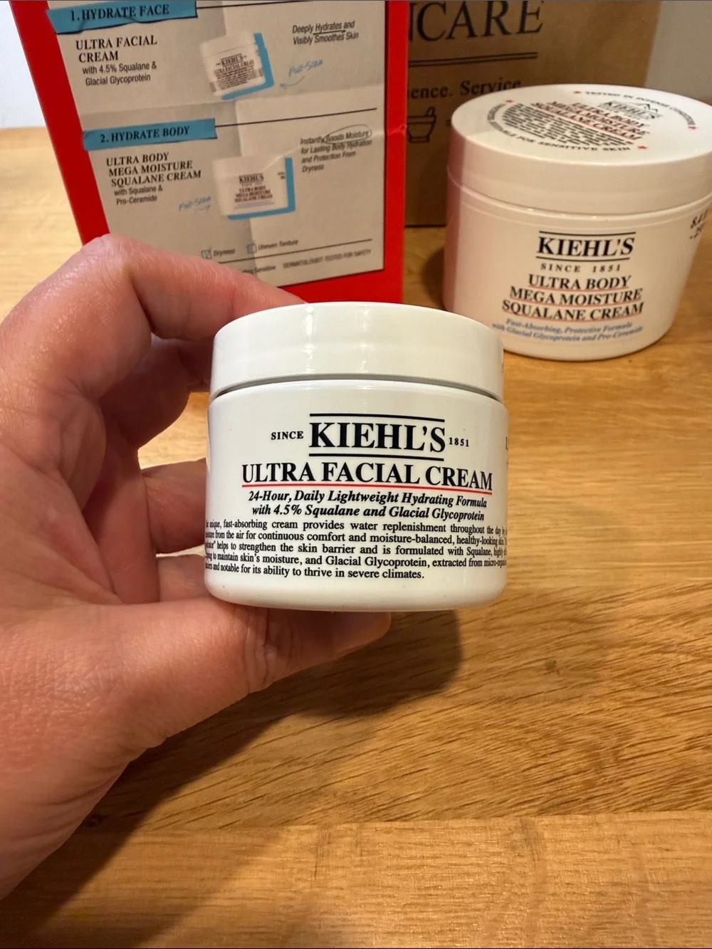 New Kiehl’s Ultra Hydrating Hits Gift Set Face & Body Cream Duo Full Size + Bag
